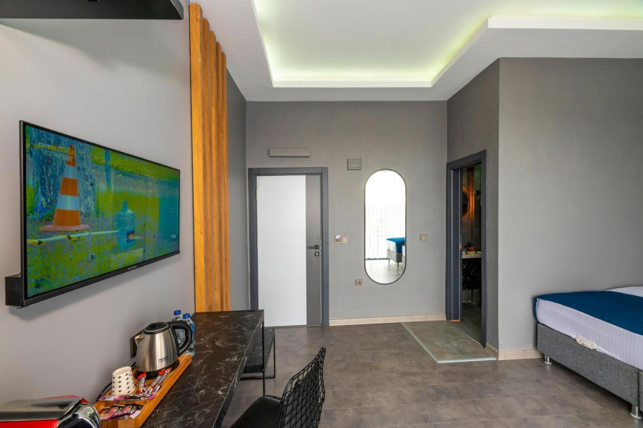 Arnavutkoy Melanj Airport Hotel מראה חיצוני תמונה