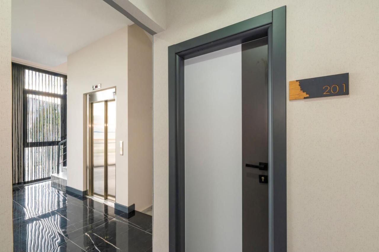 Arnavutkoy Melanj Airport Hotel מראה חיצוני תמונה