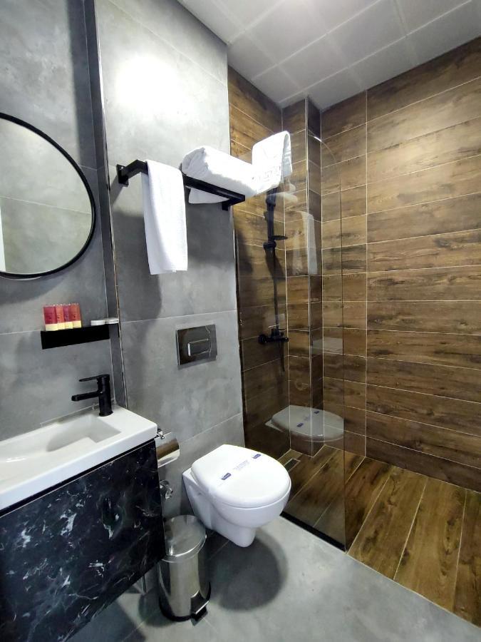 Arnavutkoy Melanj Airport Hotel מראה חיצוני תמונה
