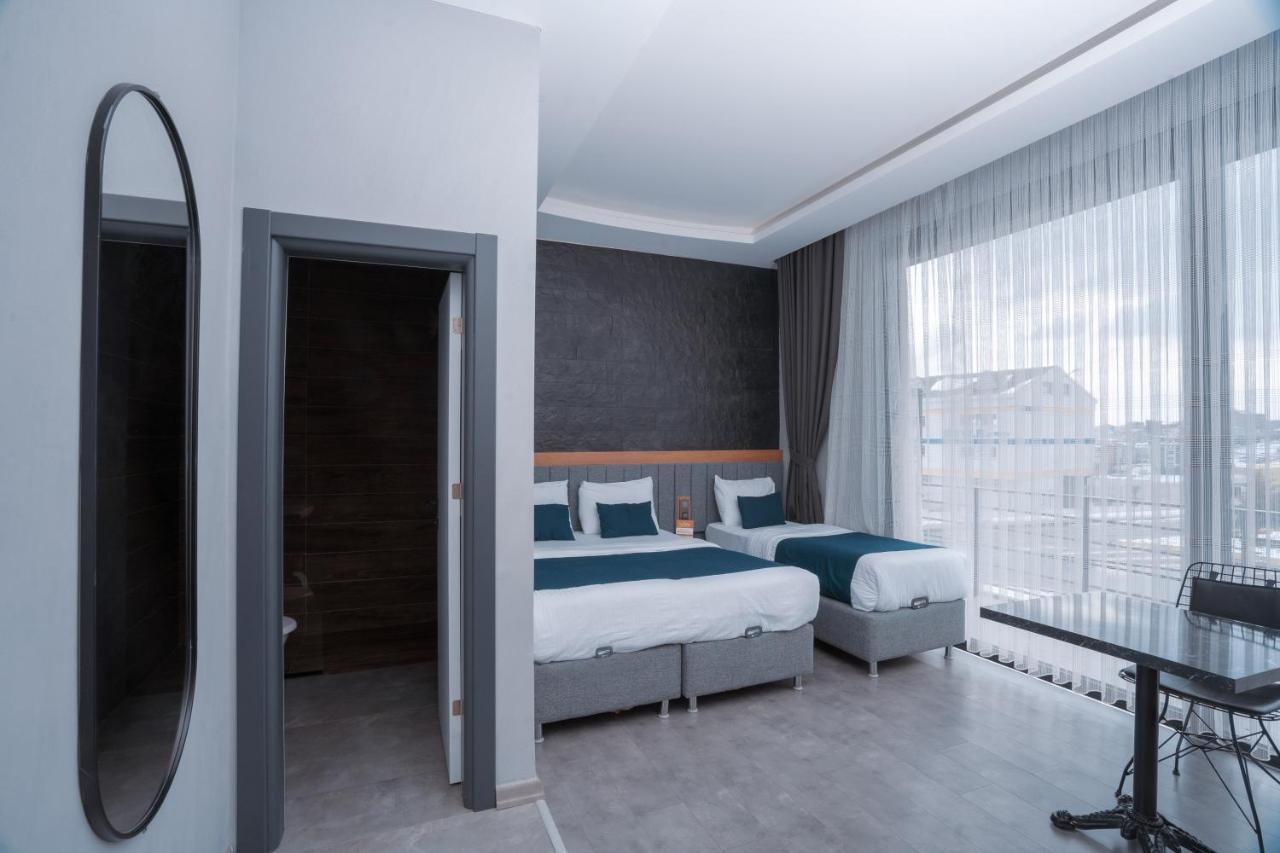 Arnavutkoy Melanj Airport Hotel מראה חיצוני תמונה